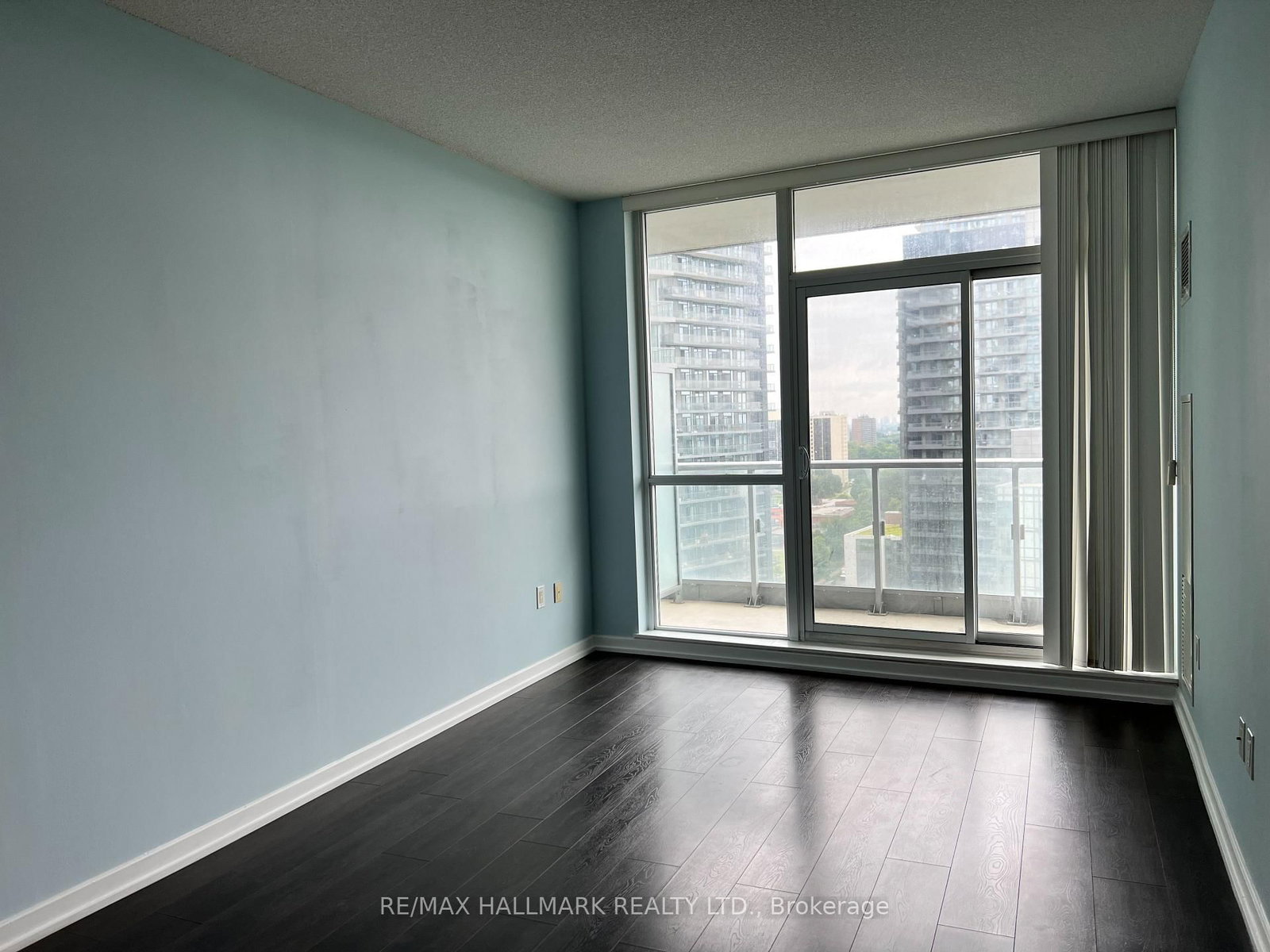 66 Forest Manor Road, Unit 1511 - Photo 4