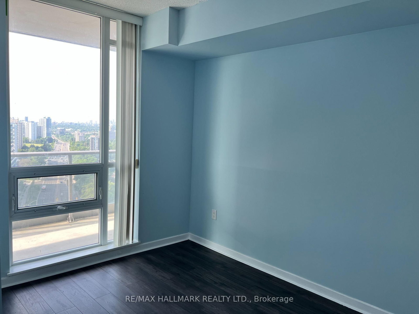 66 Forest Manor Road, Unit 1511 - Photo 8