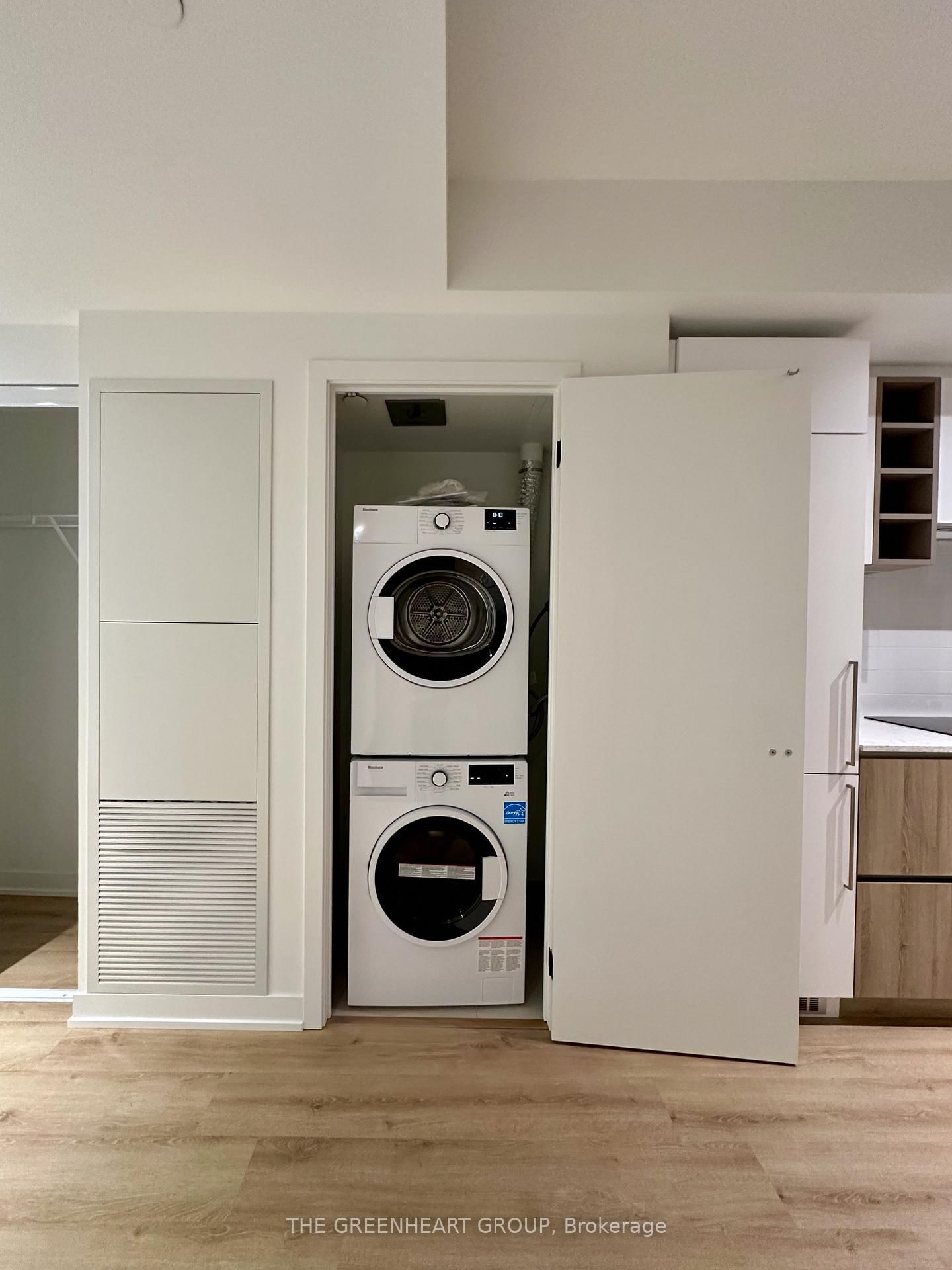 319 Jarvis Street, Unit 4205 - Photo 6