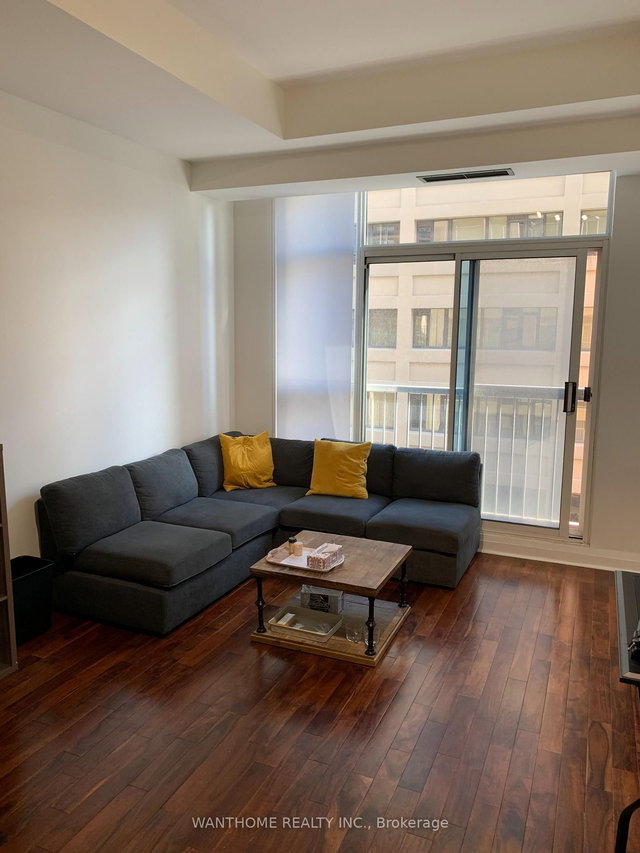 506 - 8 Wellesley Street E