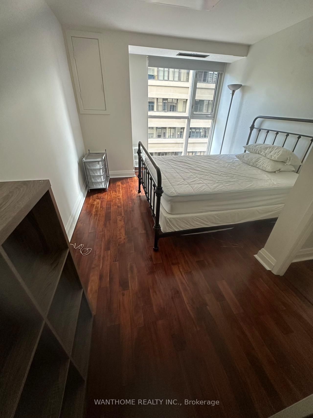 8 Wellesley Street E, Unit 506 - Photo 6