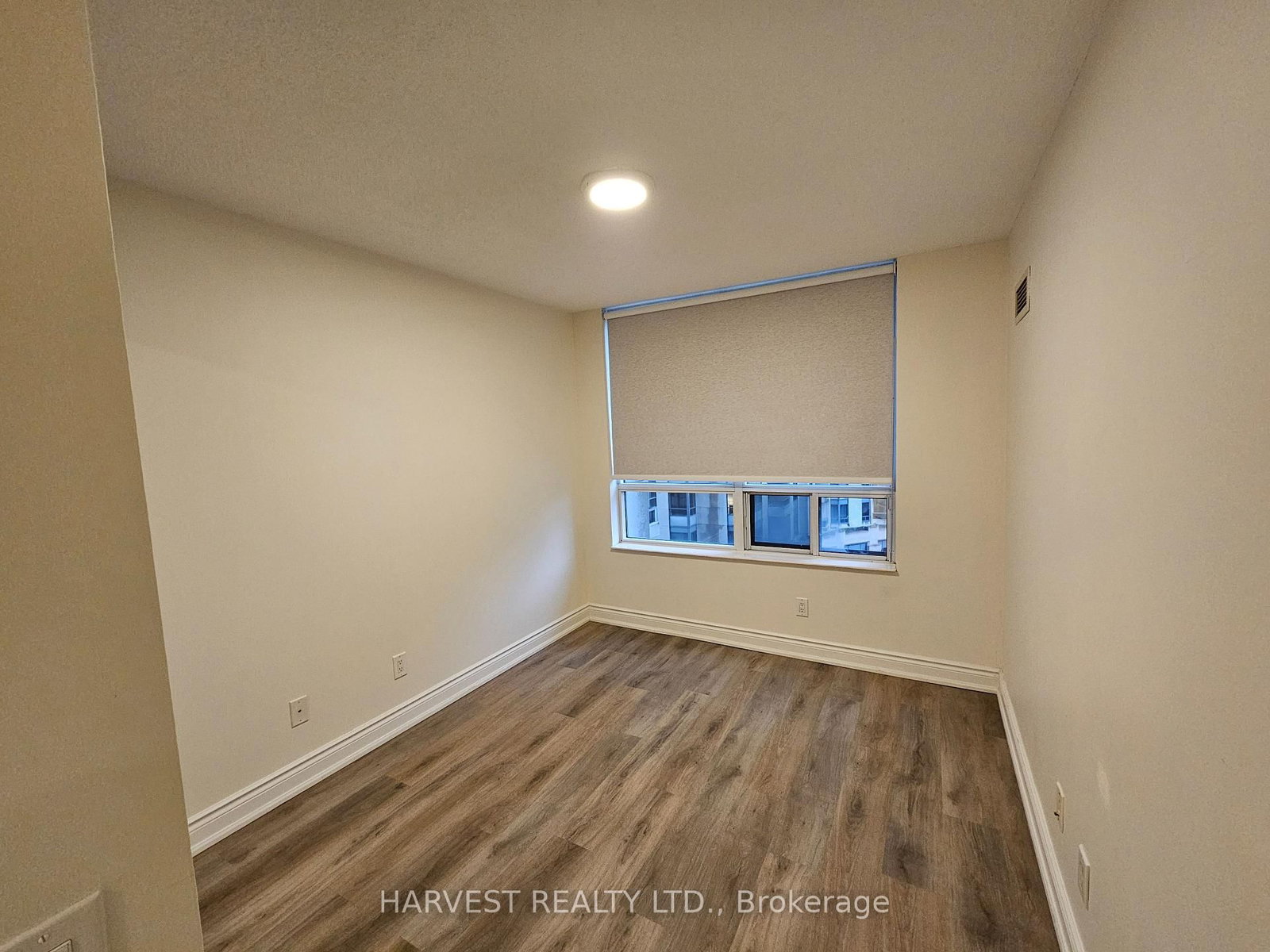 15 Northtown Way, Unit 616 - Photo 7
