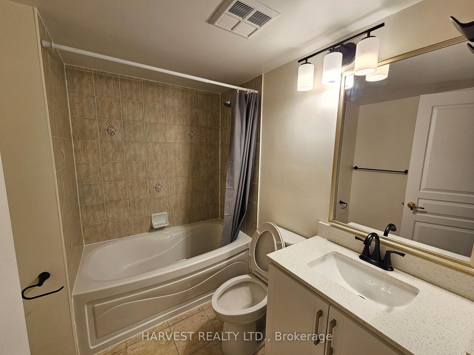 15 Northtown Way, Unit 616 - Photo 8