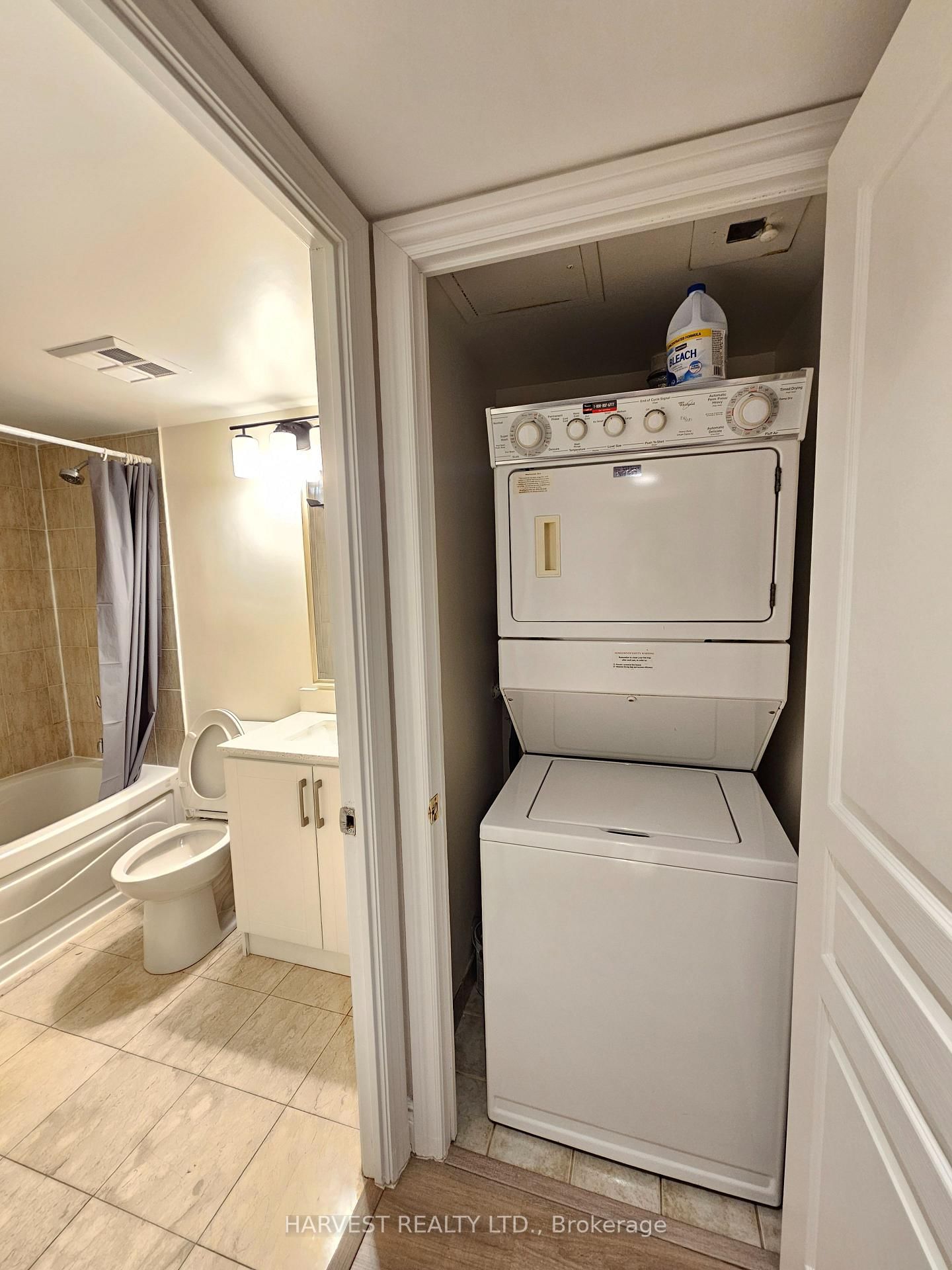 15 Northtown Way, Unit 616 - Photo 9