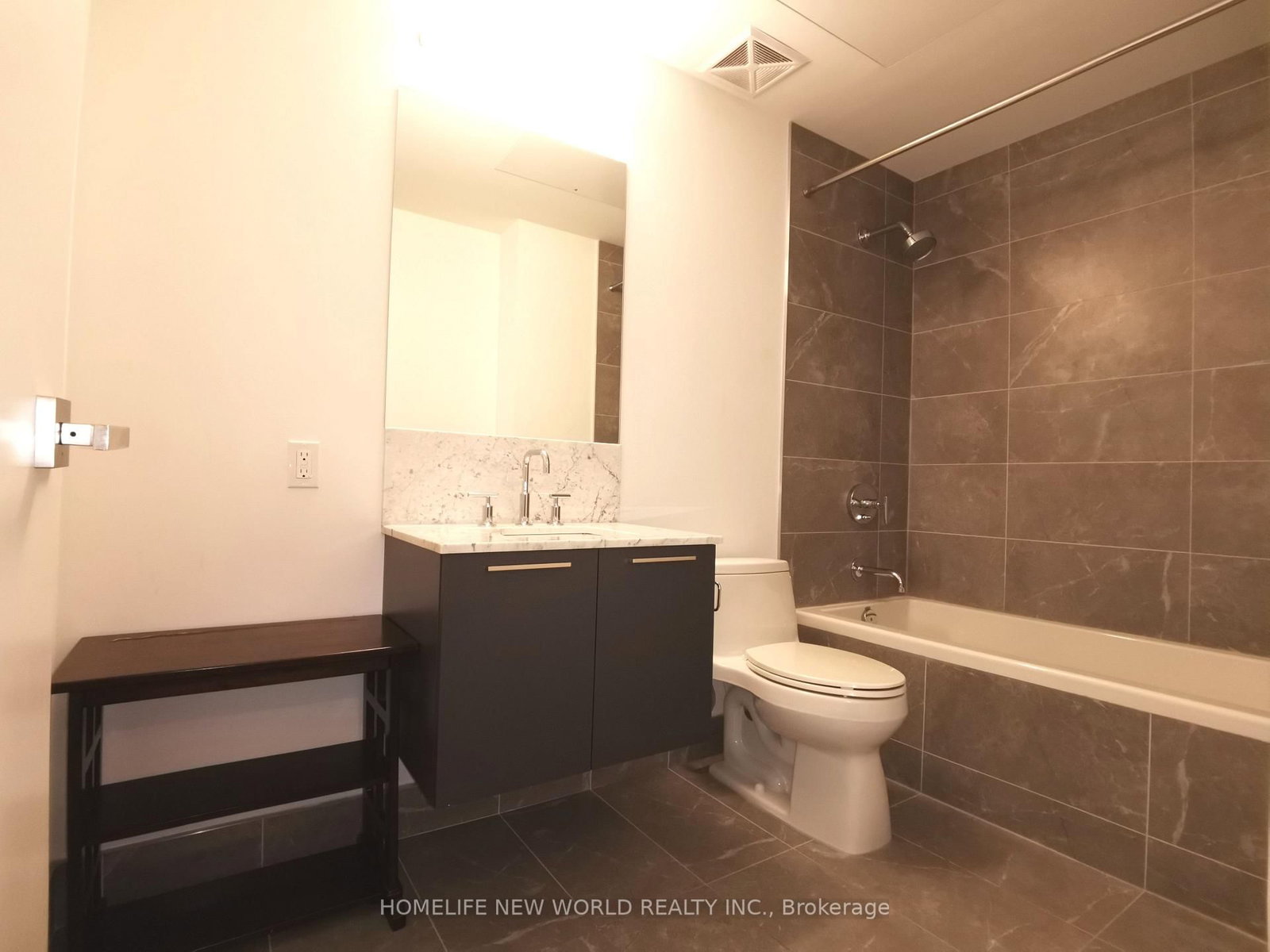 3 Gloucester Street, Unit 516 - Photo 12