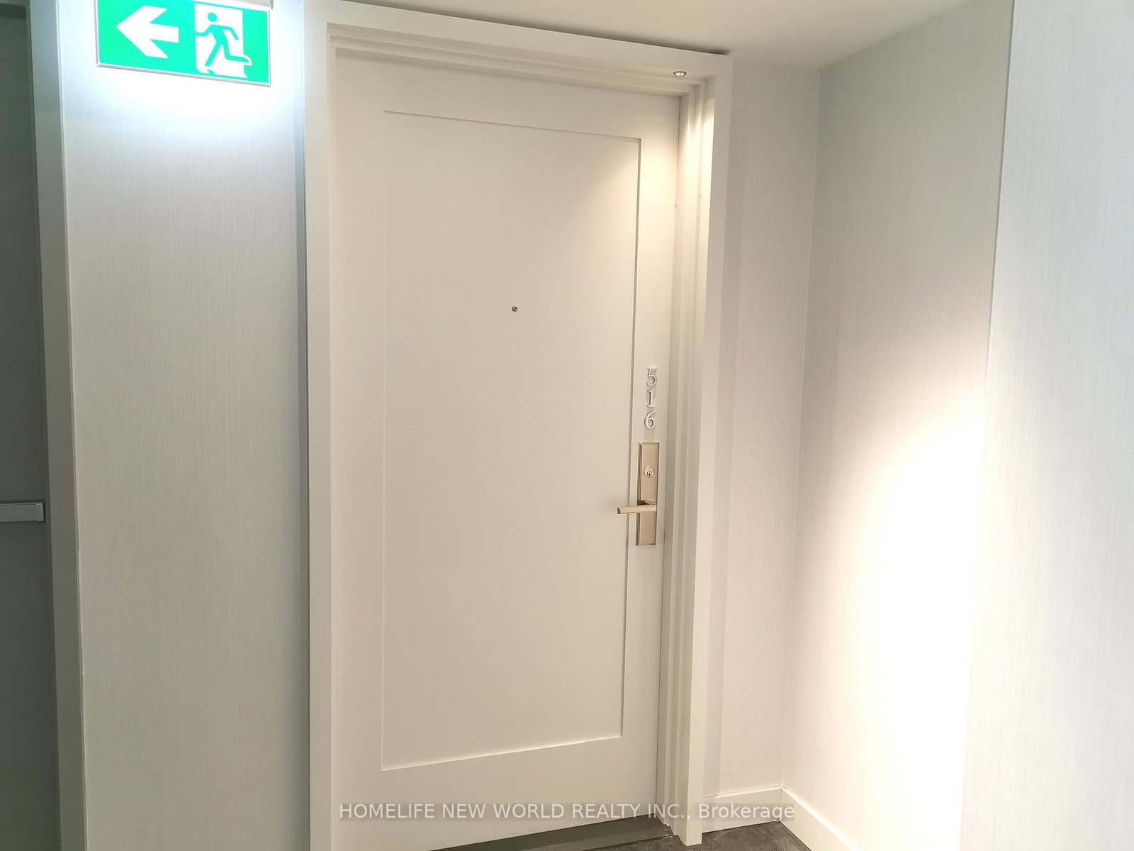 3 Gloucester Street, Unit 516 - Photo 14