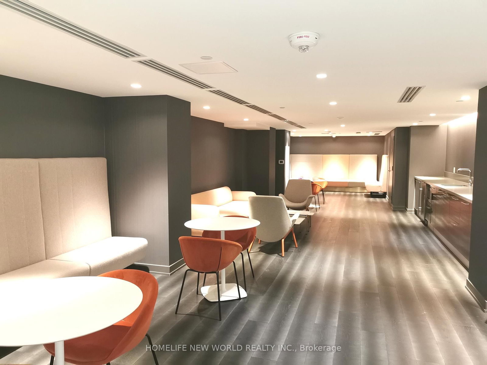 3 Gloucester Street, Unit 516 - Photo 16