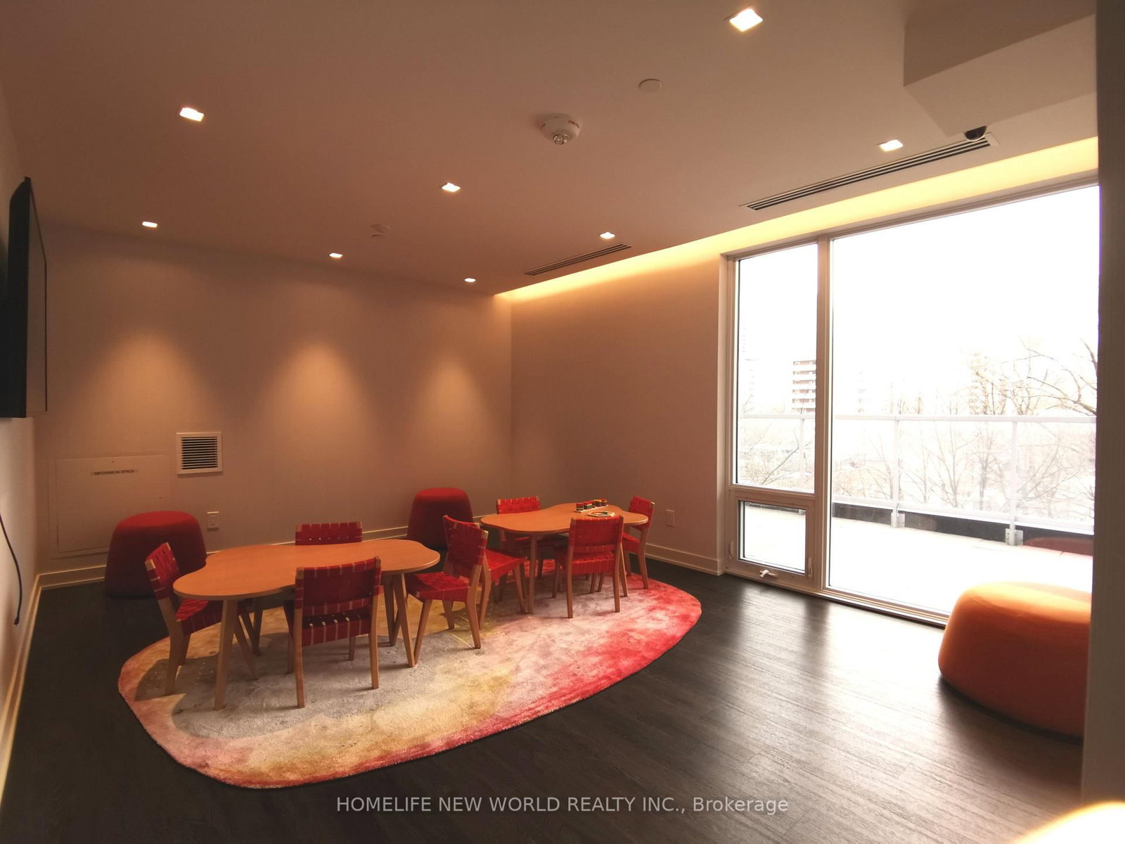 3 Gloucester Street, Unit 516 - Photo 17