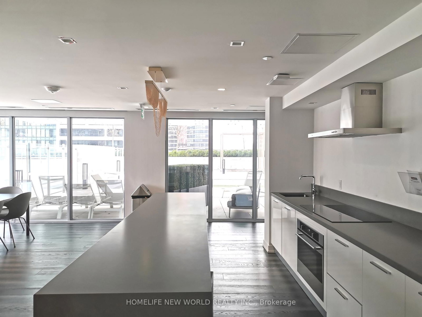 3 Gloucester Street, Unit 516 - Photo 19