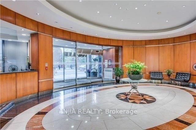 1121 Bay Street, Unit 805 - Photo 16