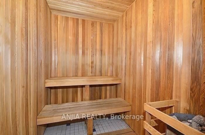 1121 Bay Street, Unit 805 - Photo 18