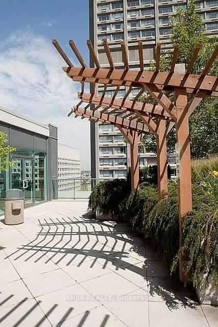 1121 Bay Street, Unit 805 - Photo 19