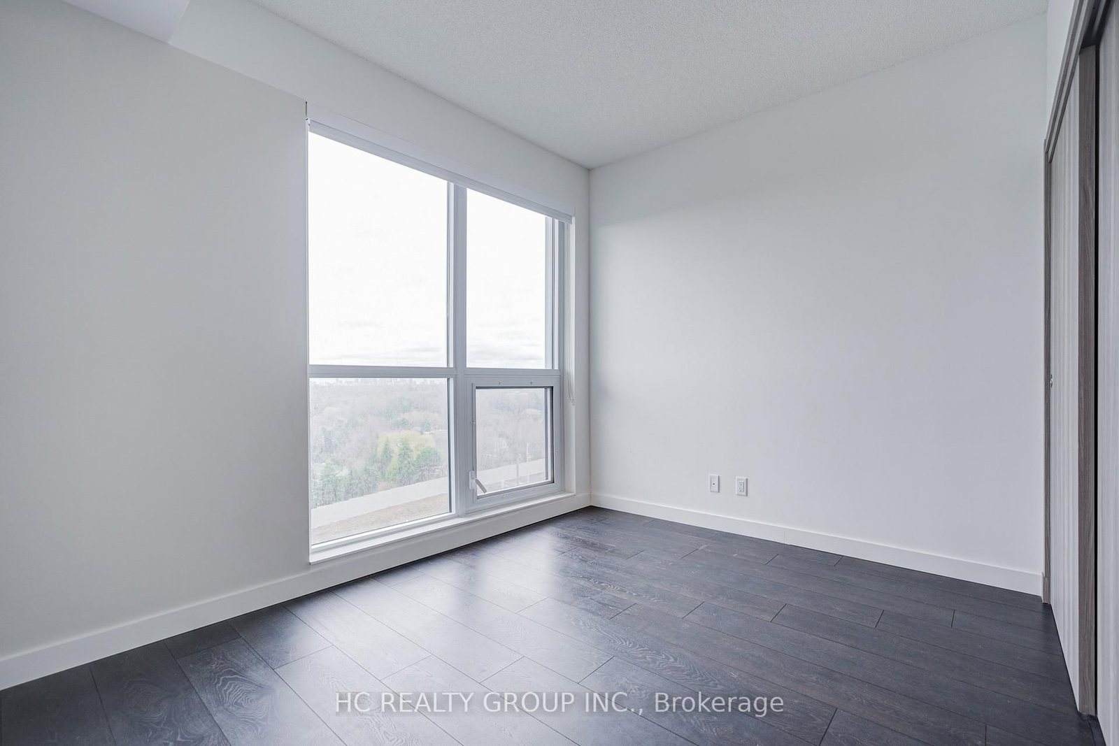 25 Mcmahon Drive, Unit 1703 - Photo 19