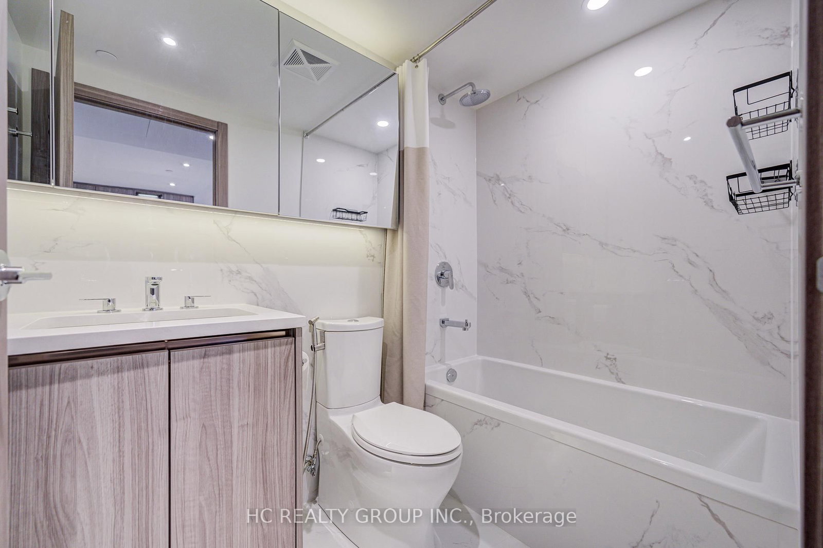 25 Mcmahon Drive, Unit 1703 - Photo 29