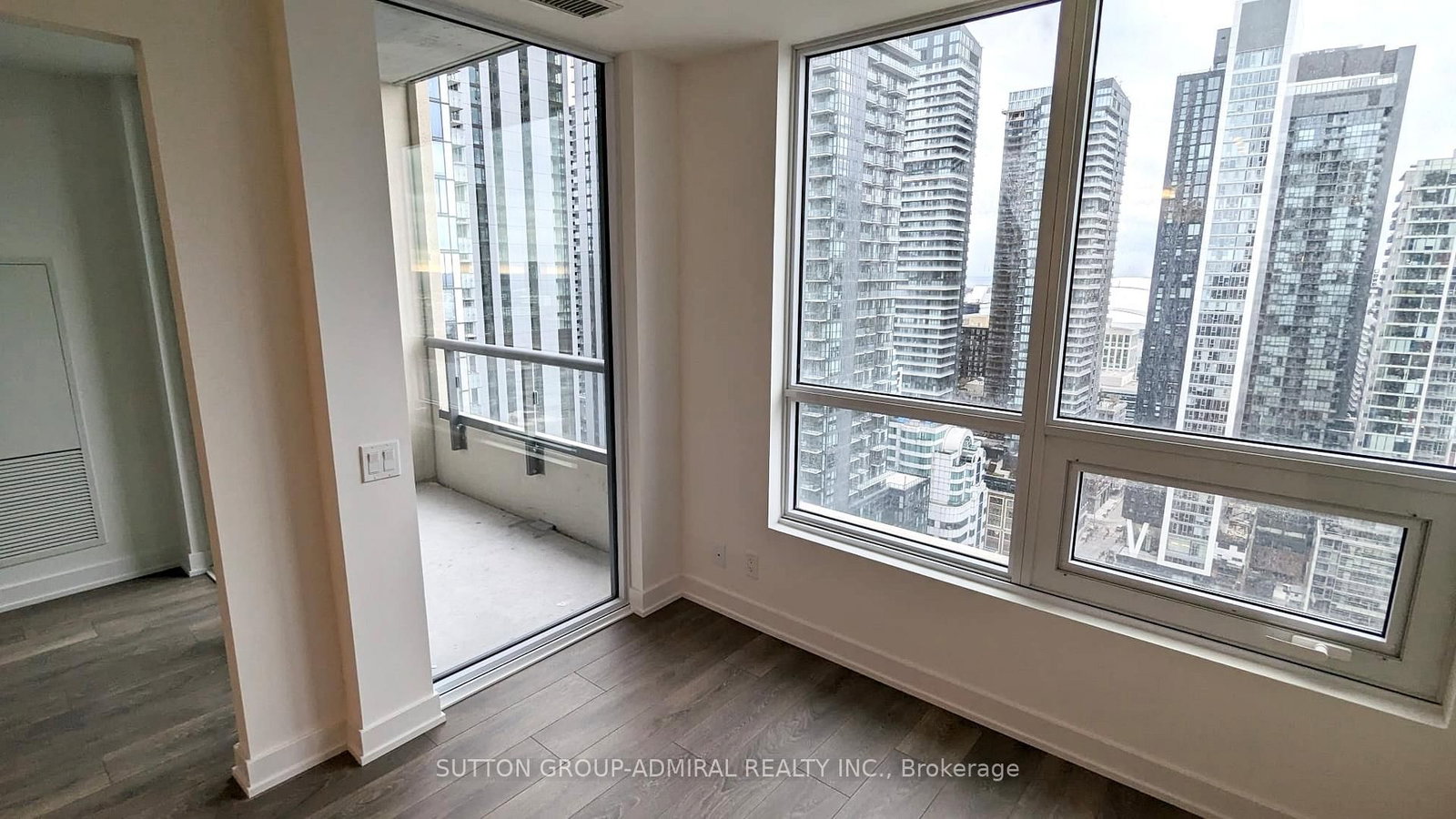 108 Peter Street, Unit 3009 - Photo 5