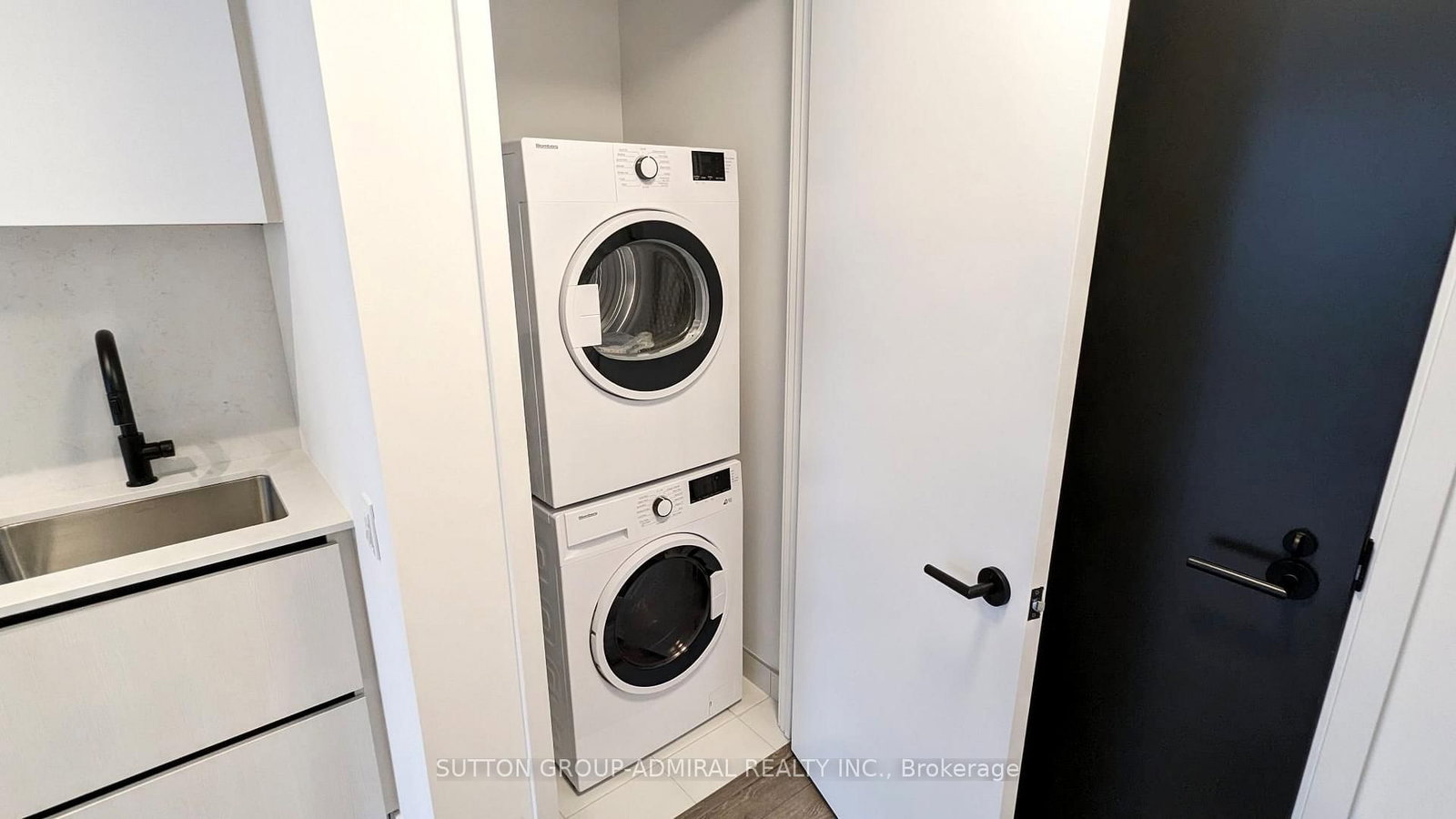 108 Peter Street, Unit 3009 - Photo 9