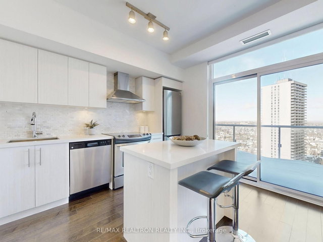 Ph03 - 58 Orchard View Boulevard