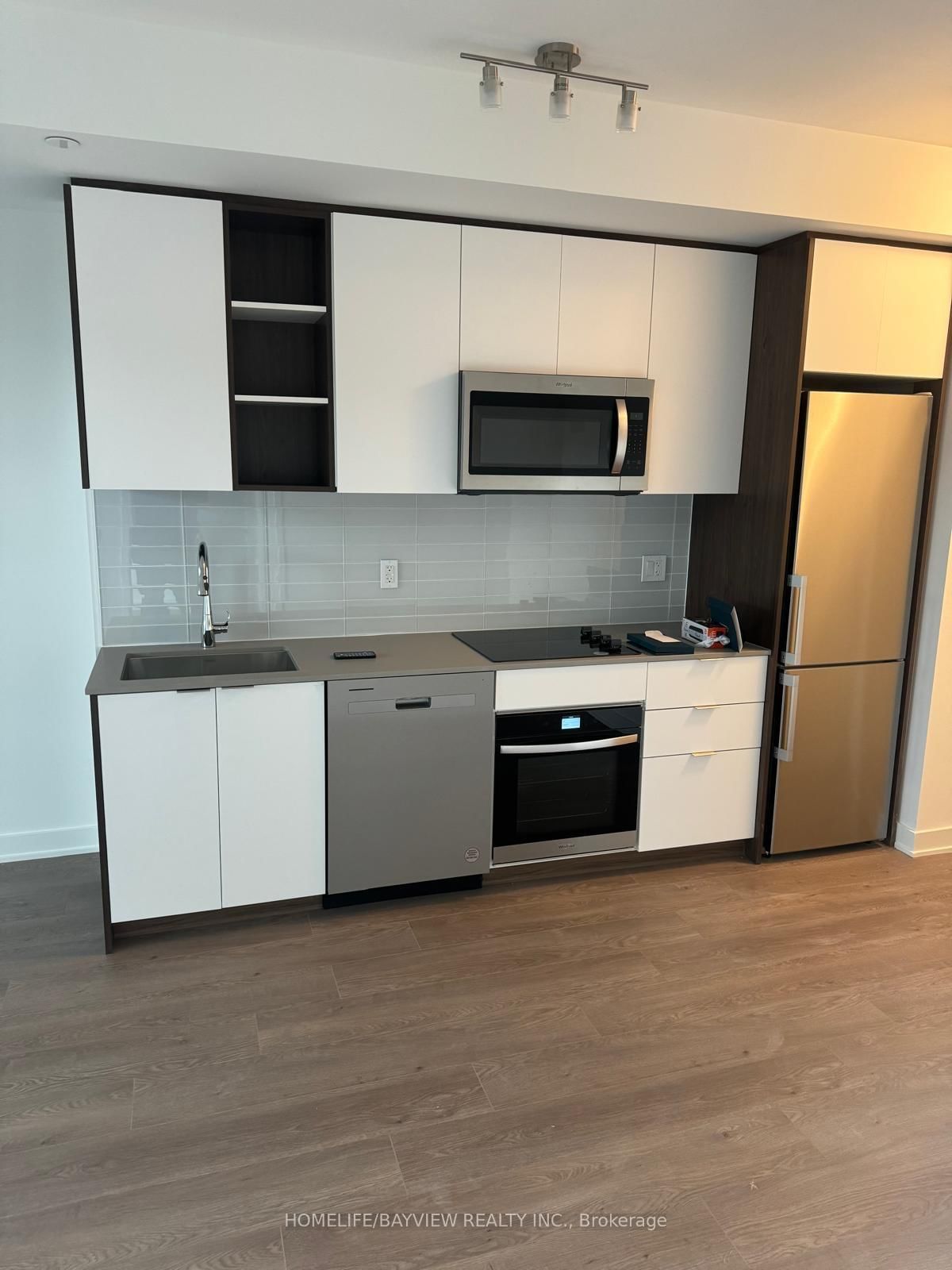 543 Richmond Street W, Unit 901 - Photo 4