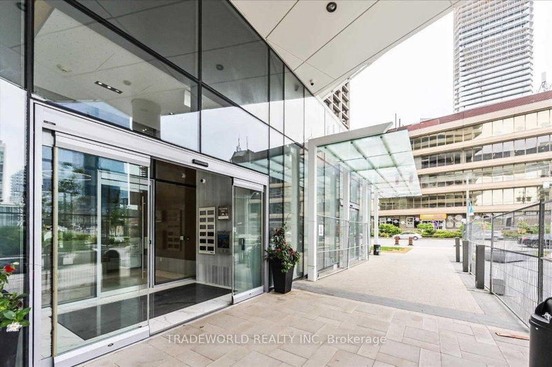 2803 - 15 Queens Quay E, Toronto, M5E 0C5 | Image 3
