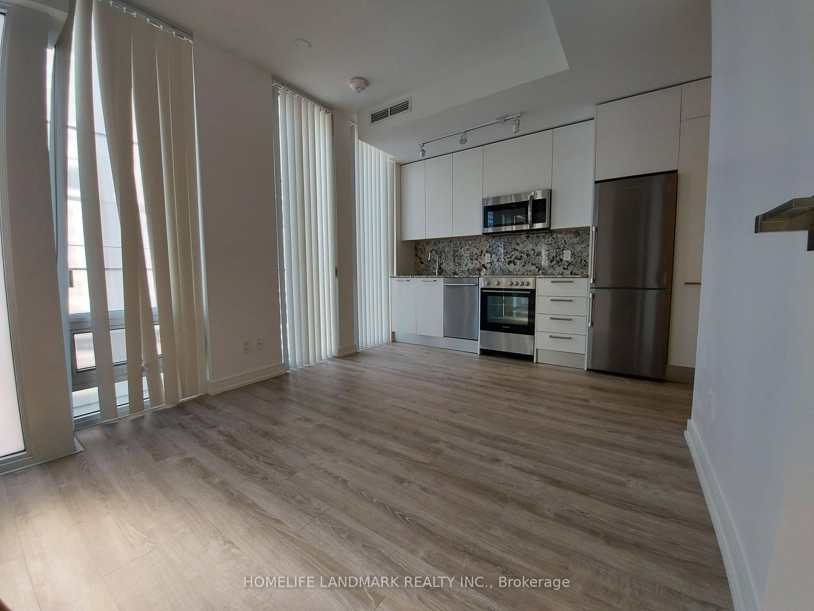 28 Wellesley Street E, Unit 2210 - Photo 2