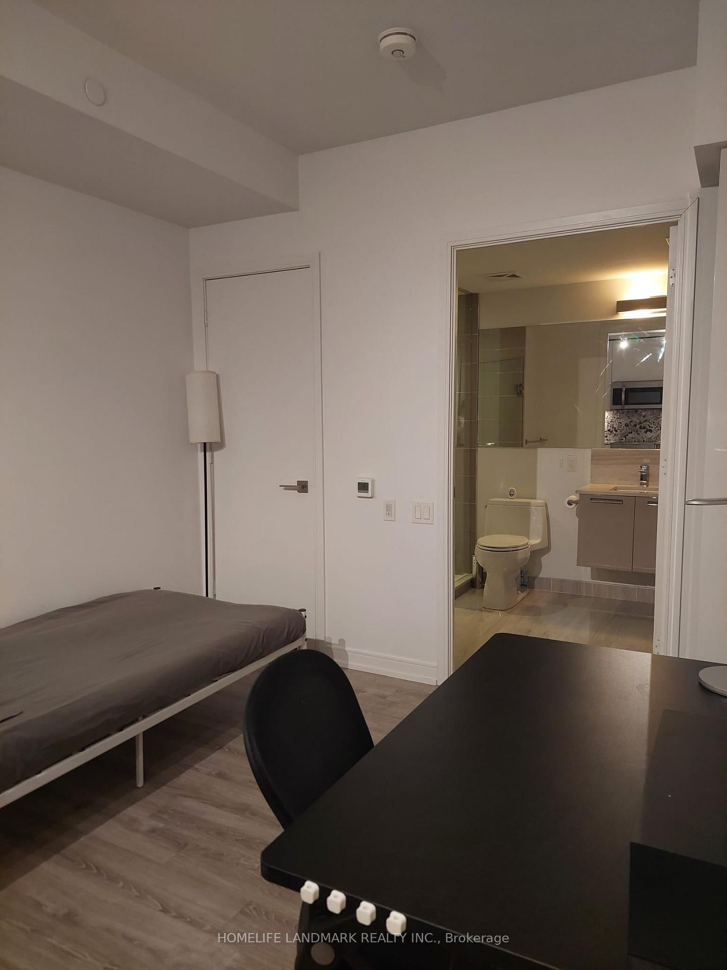 28 Wellesley Street E, Unit 2210 - Photo 3