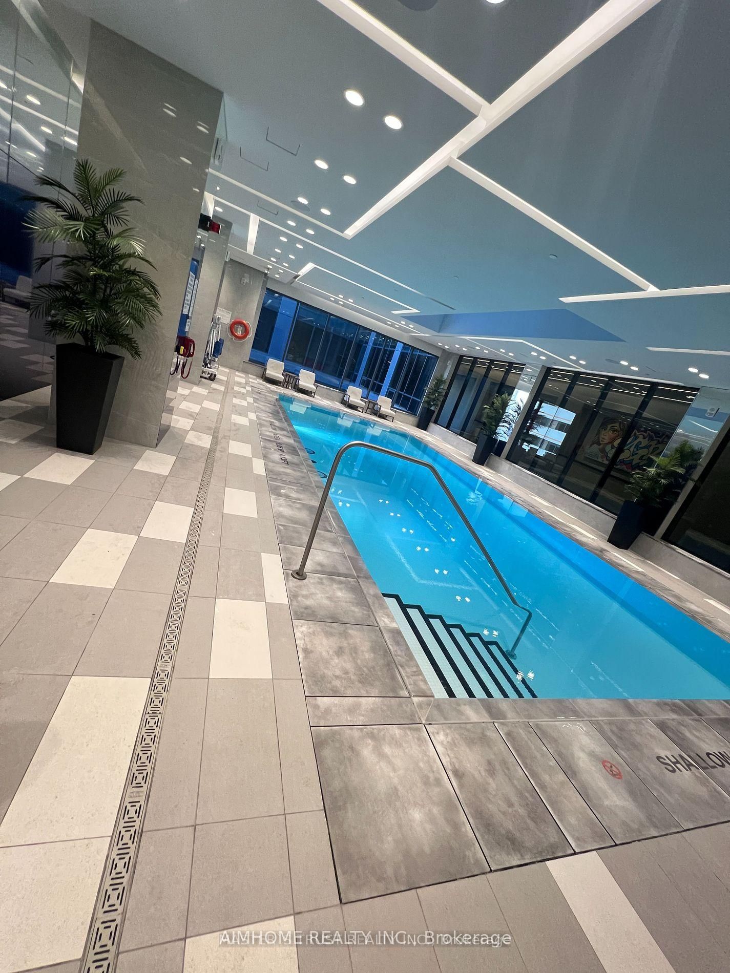 395 Bloor Street E, Unit 3908 - Photo 13