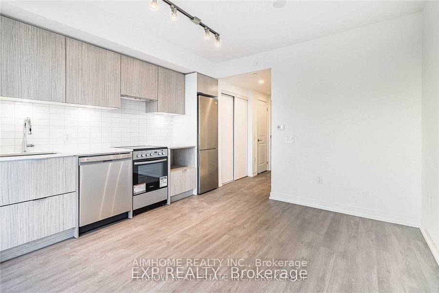 395 Bloor Street E, Unit 3908 - Photo 6