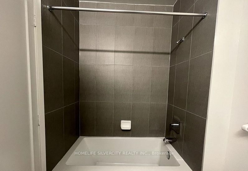 60 Princess Street, Unit 204 SE - Photo 16