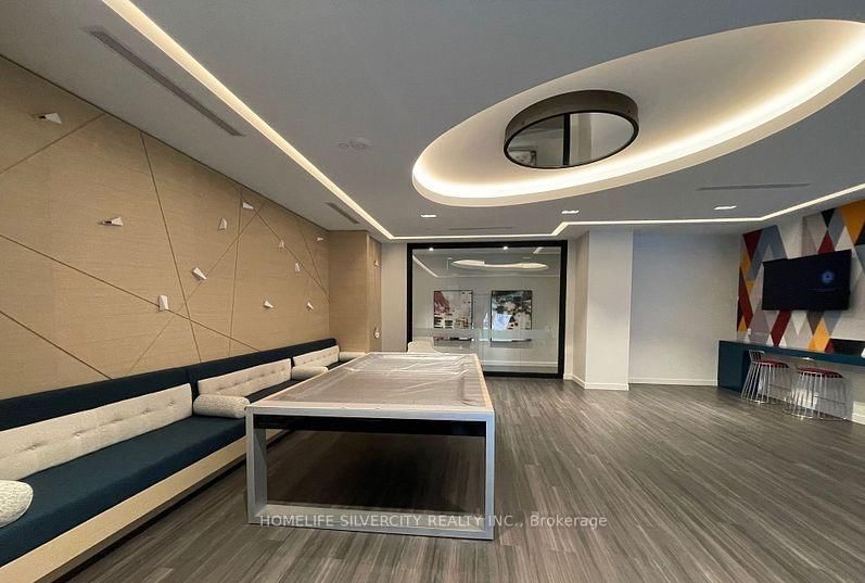 60 Princess Street, Unit 204 SE - Photo 3