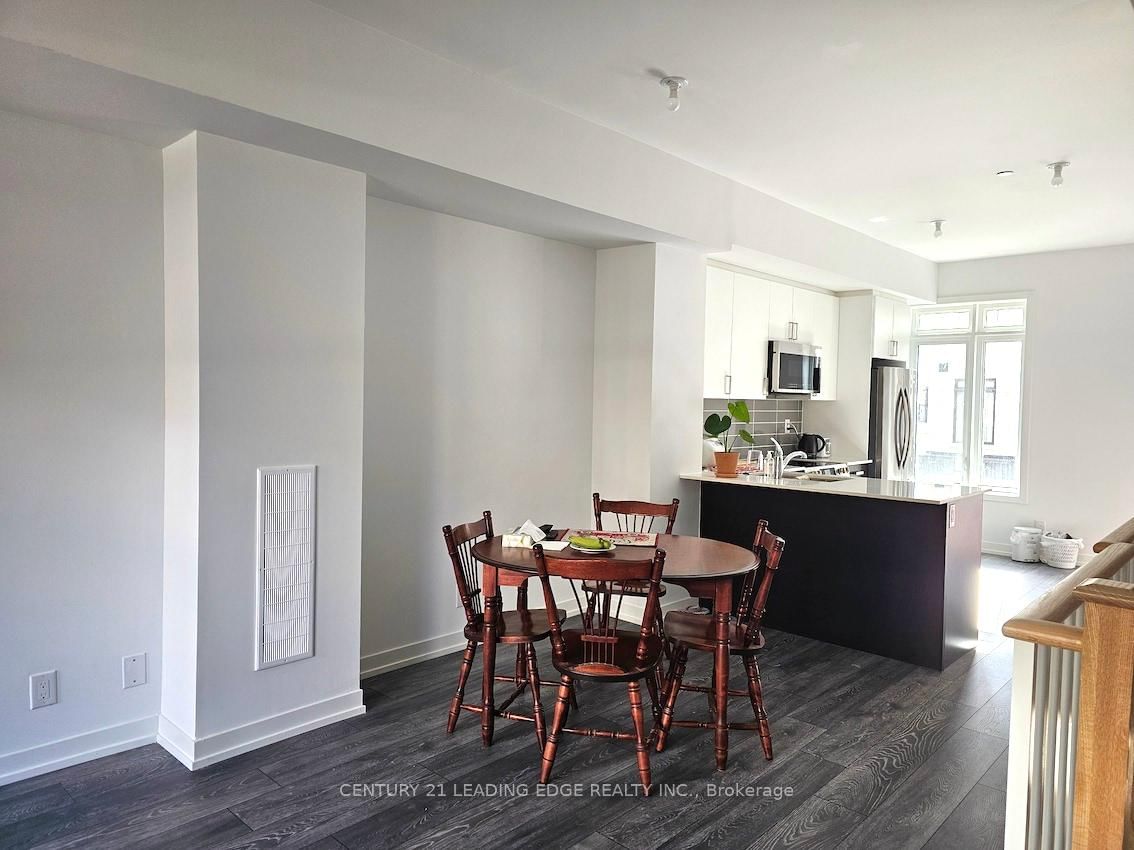 10 Spruce Pines Crescent, Unit Room2 - Photo 13