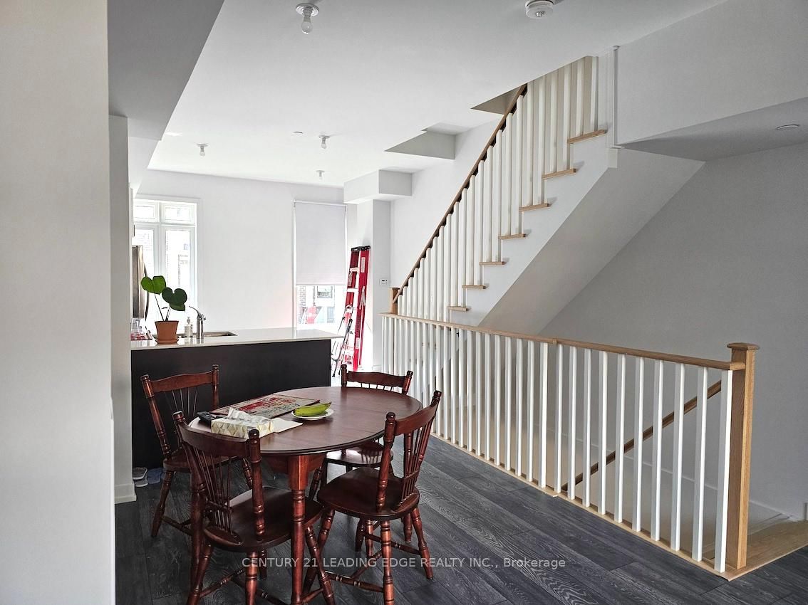 10 Spruce Pines Crescent, Unit Room2 - Photo 15