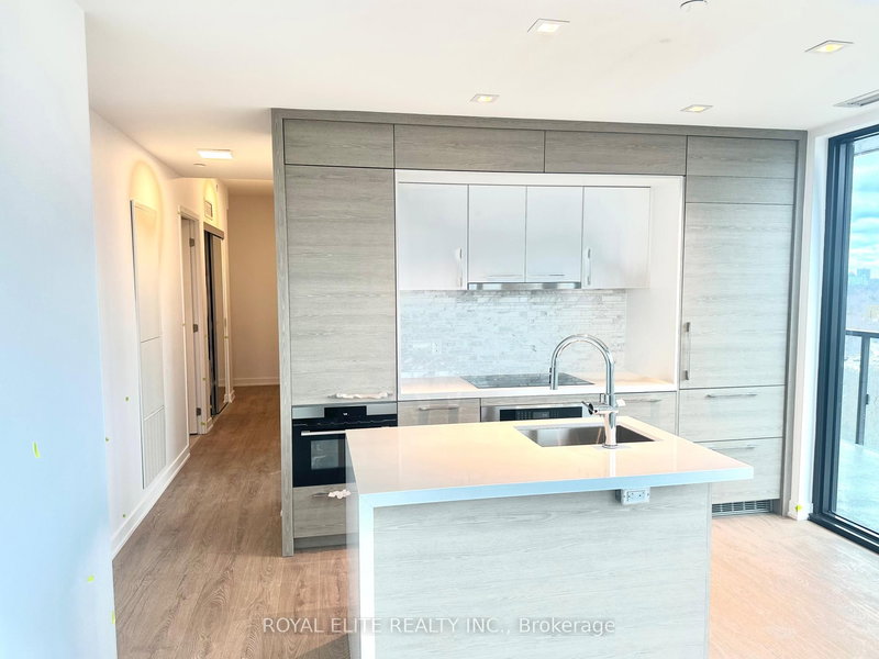 910 - 29 Green Trail Crt, Toronto, M2K 0J9 | Image 2