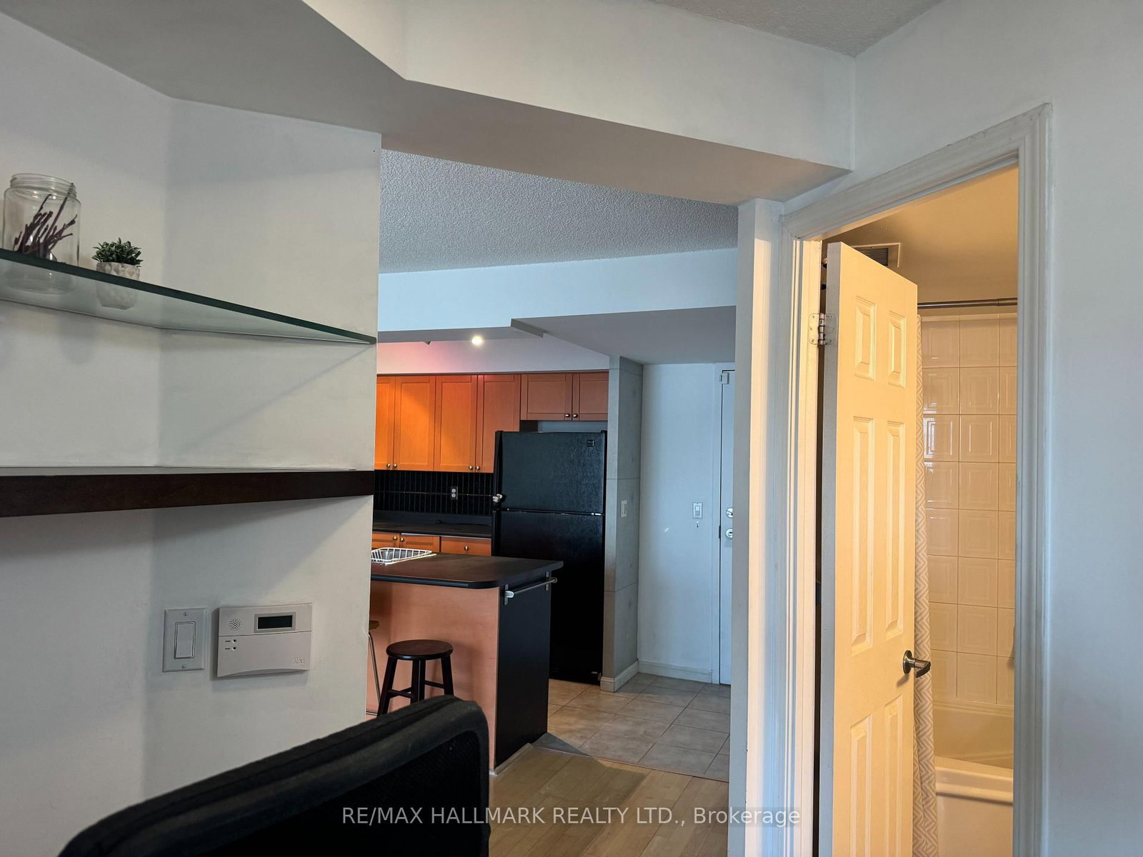 330 Adelaide Street E, Unit PH07 - Photo 22