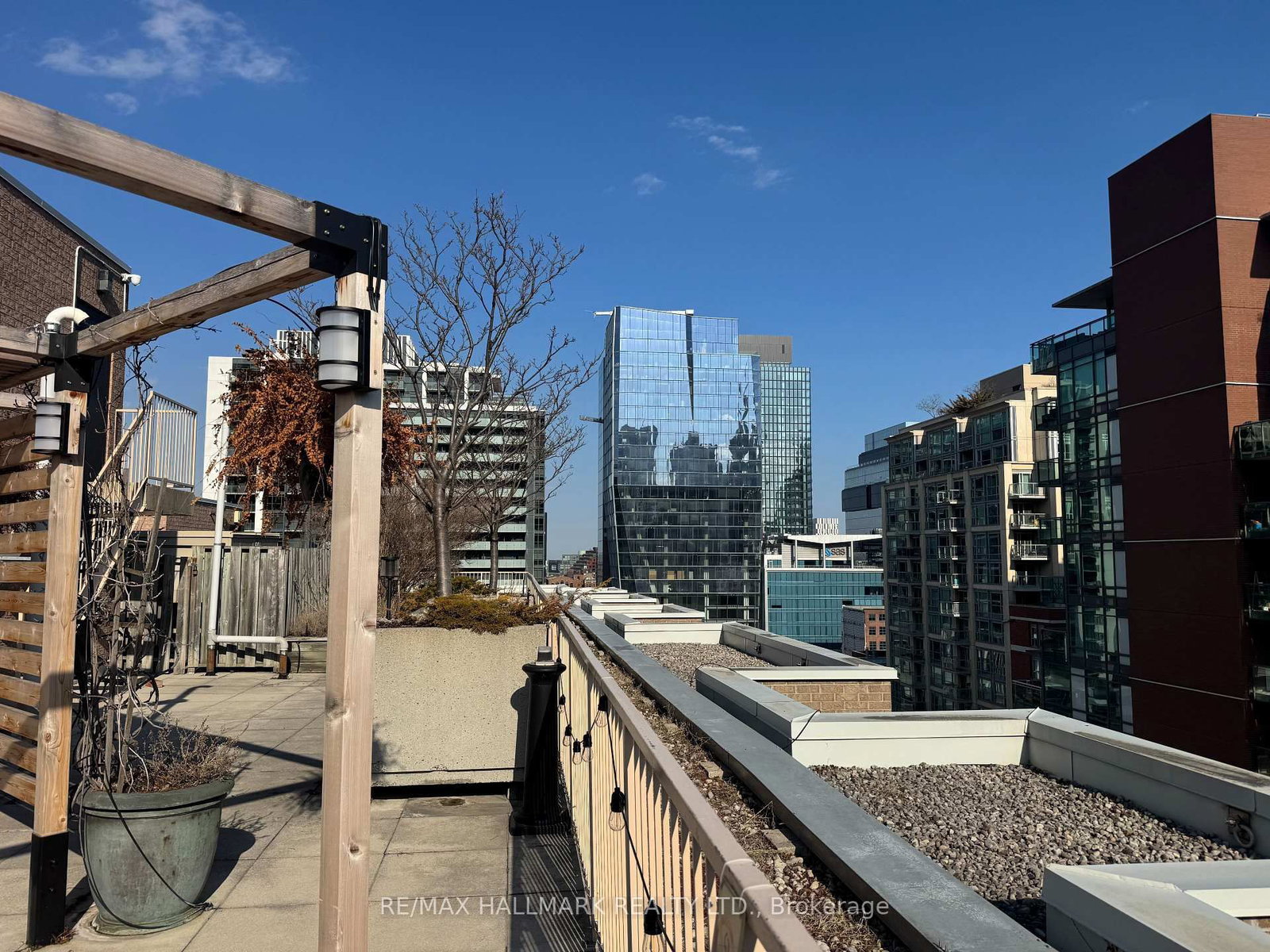 330 Adelaide Street E, Unit PH07 - Photo 26