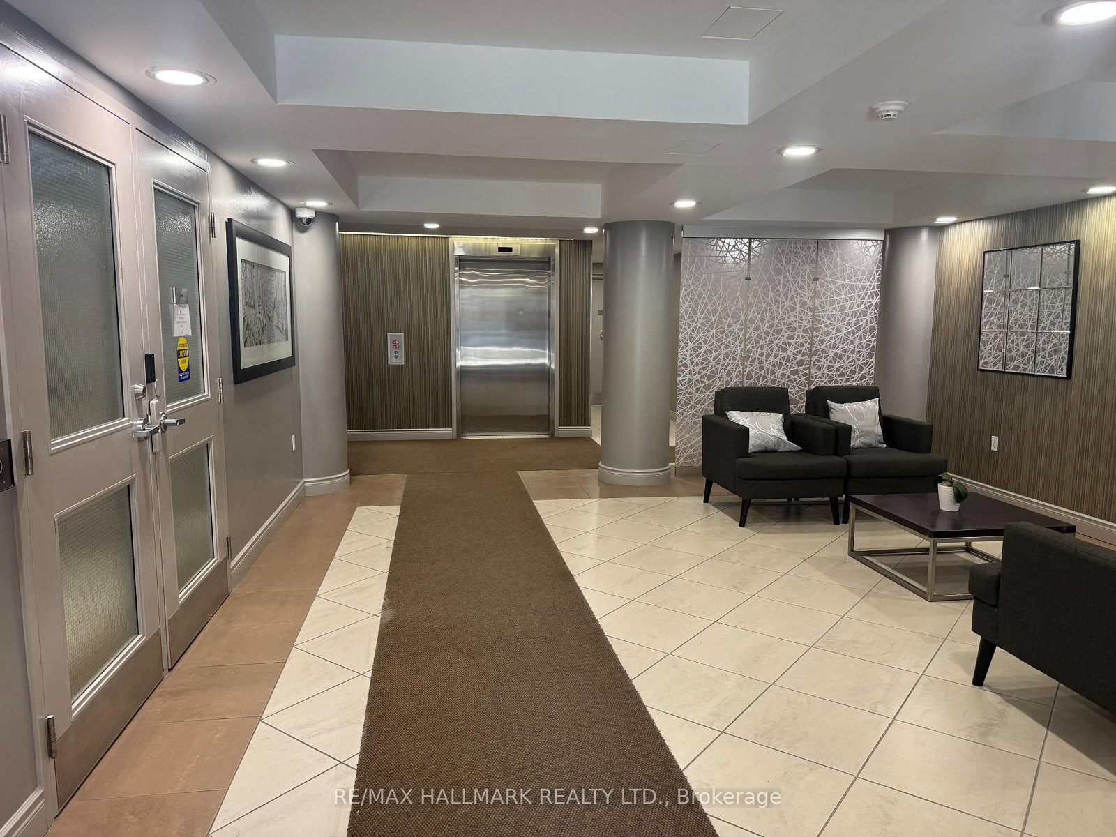 330 Adelaide Street E, Unit PH07 - Photo 30