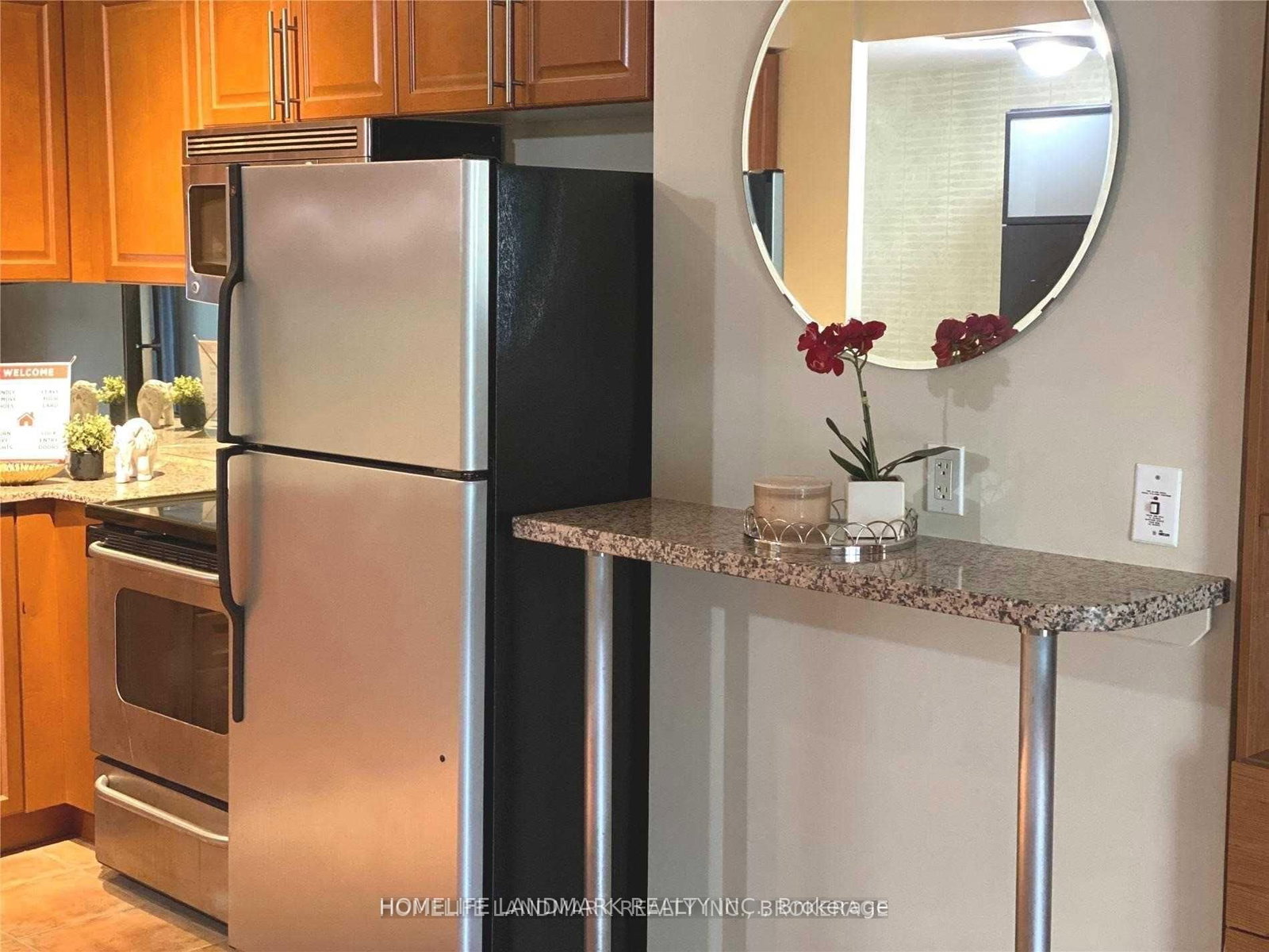 8 Scollard Street, Unit 1009 - Photo 11