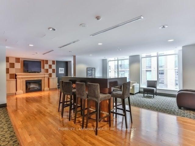 8 Scollard Street, Unit 1009 - Photo 17