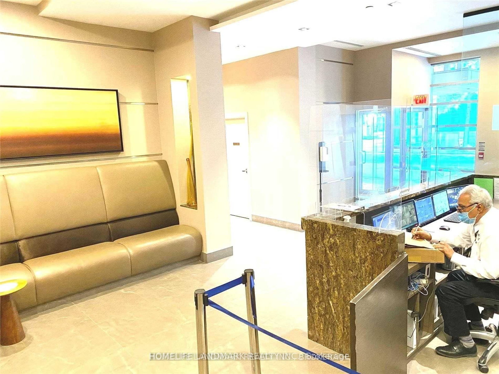 8 Scollard Street, Unit 1009 - Photo 21