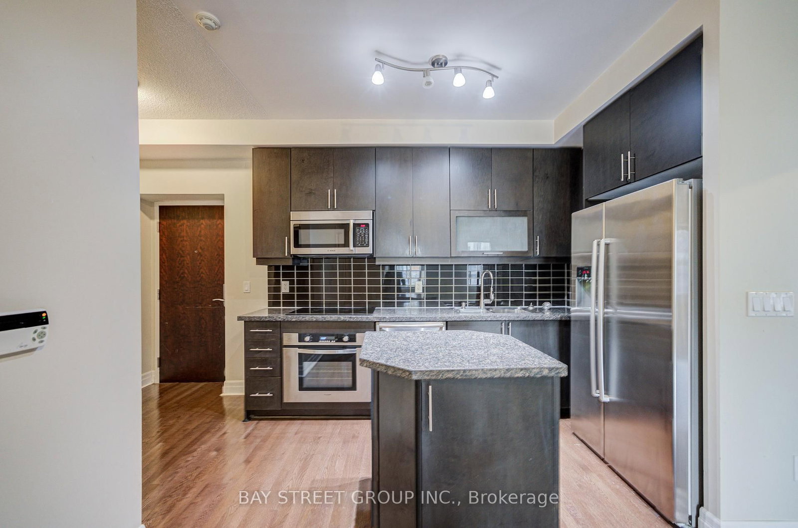 35 Balmuto Street, Unit 1604 - Photo 13