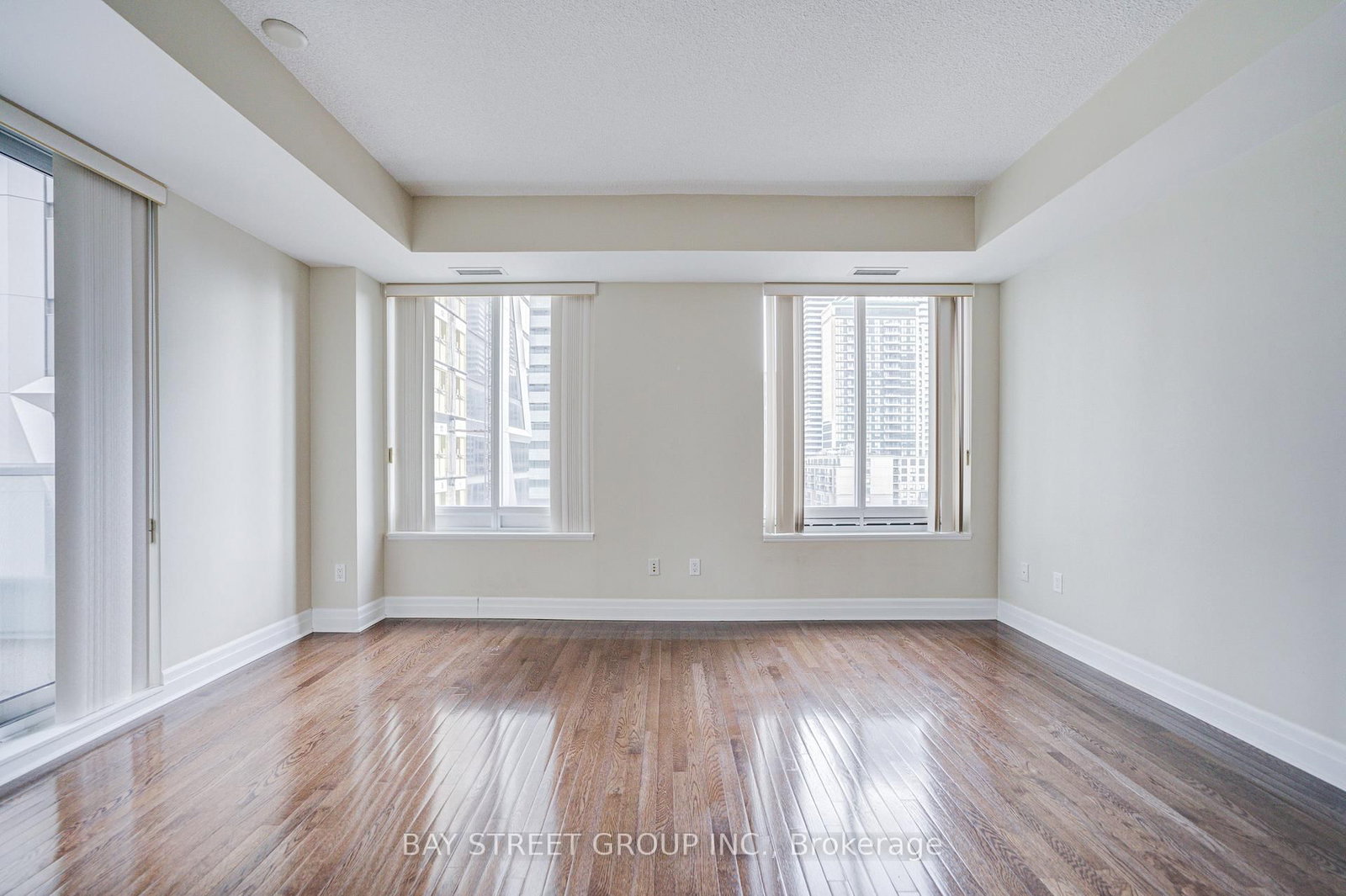 35 Balmuto Street, Unit 1604 - Photo 20