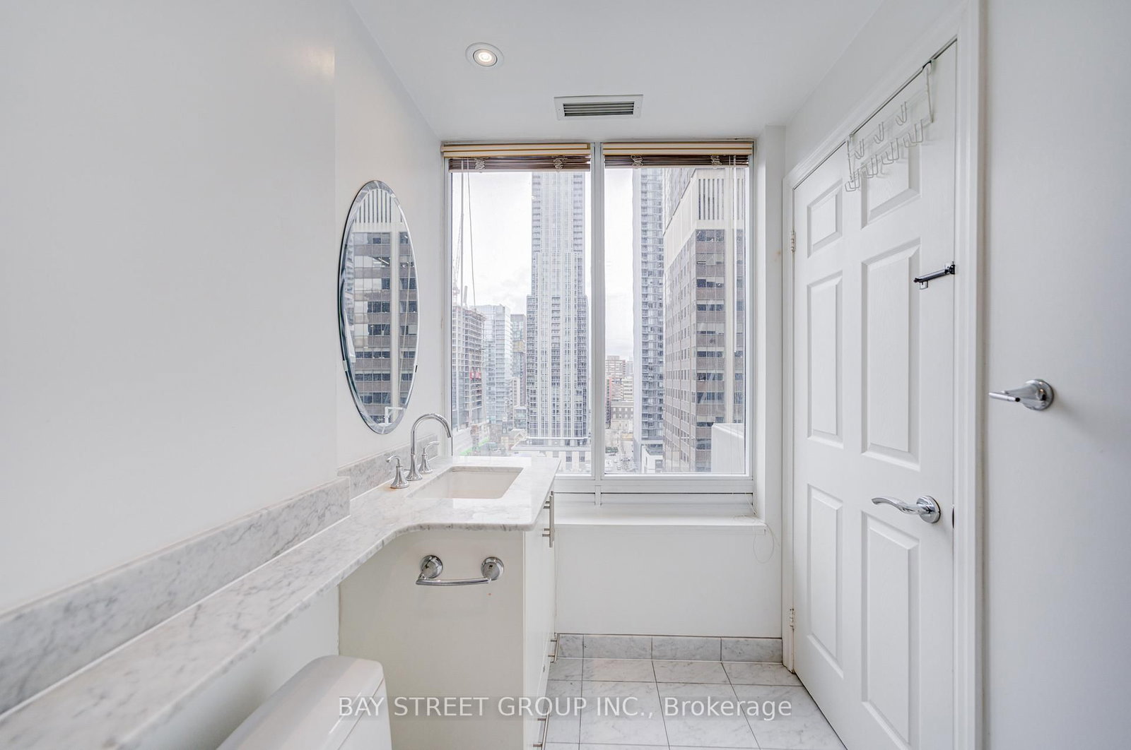 35 Balmuto Street, Unit 1604 - Photo 33