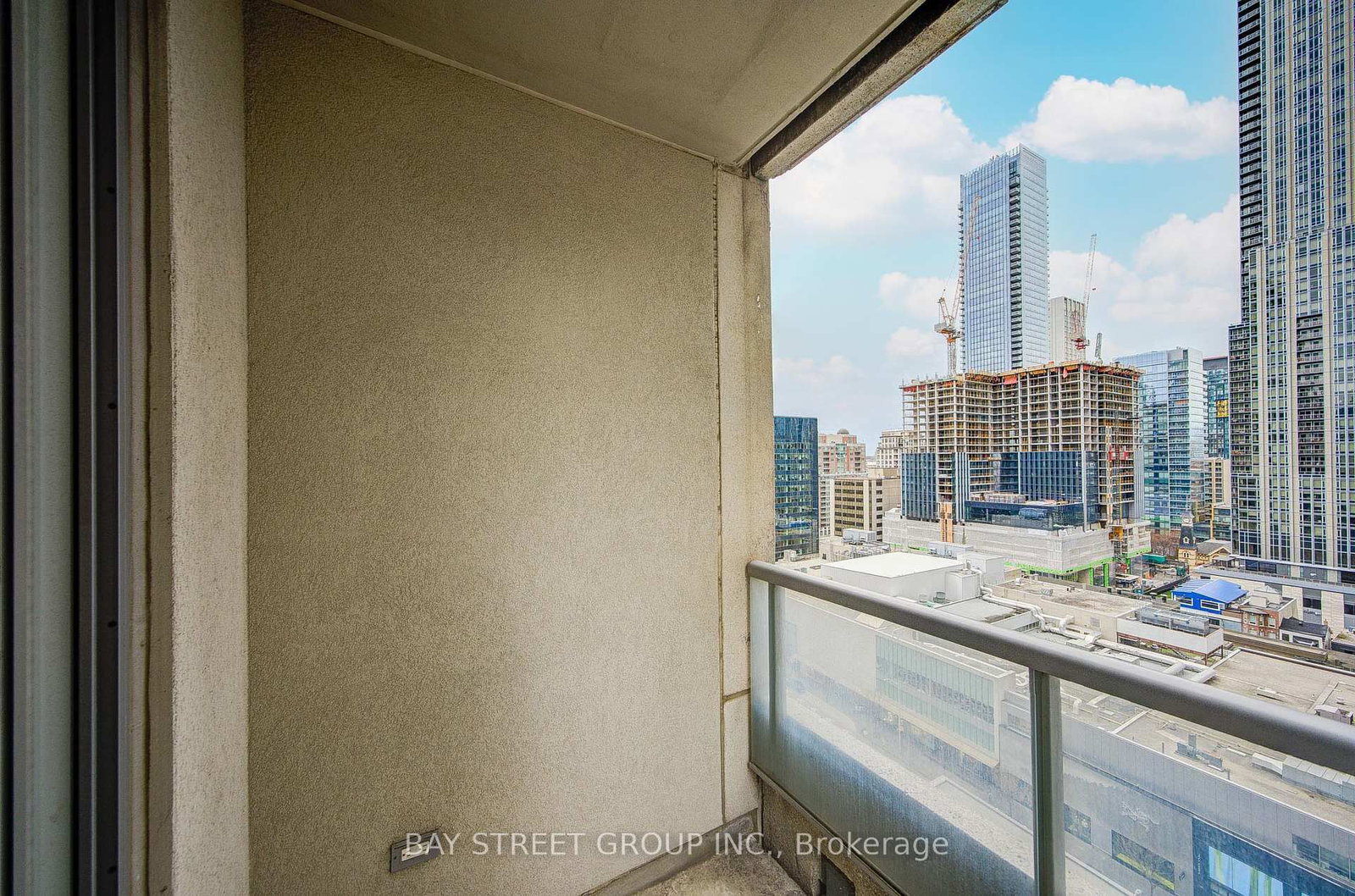 35 Balmuto Street, Unit 1604 - Photo 35