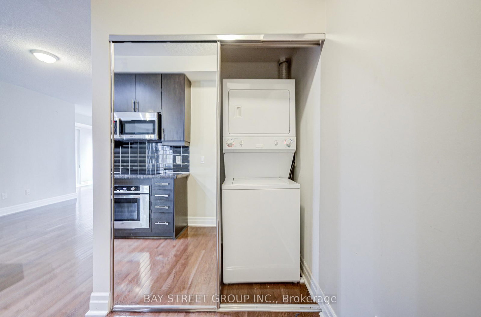 35 Balmuto Street, Unit 1604 - Photo 9