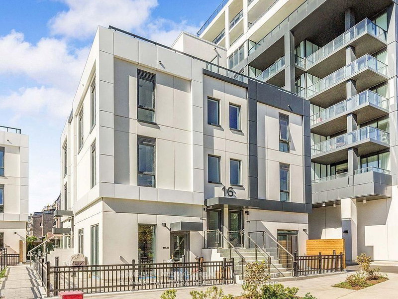 TH01 - 16 Greenbriar Rd, Toronto, M2K 0H6 | Image 2