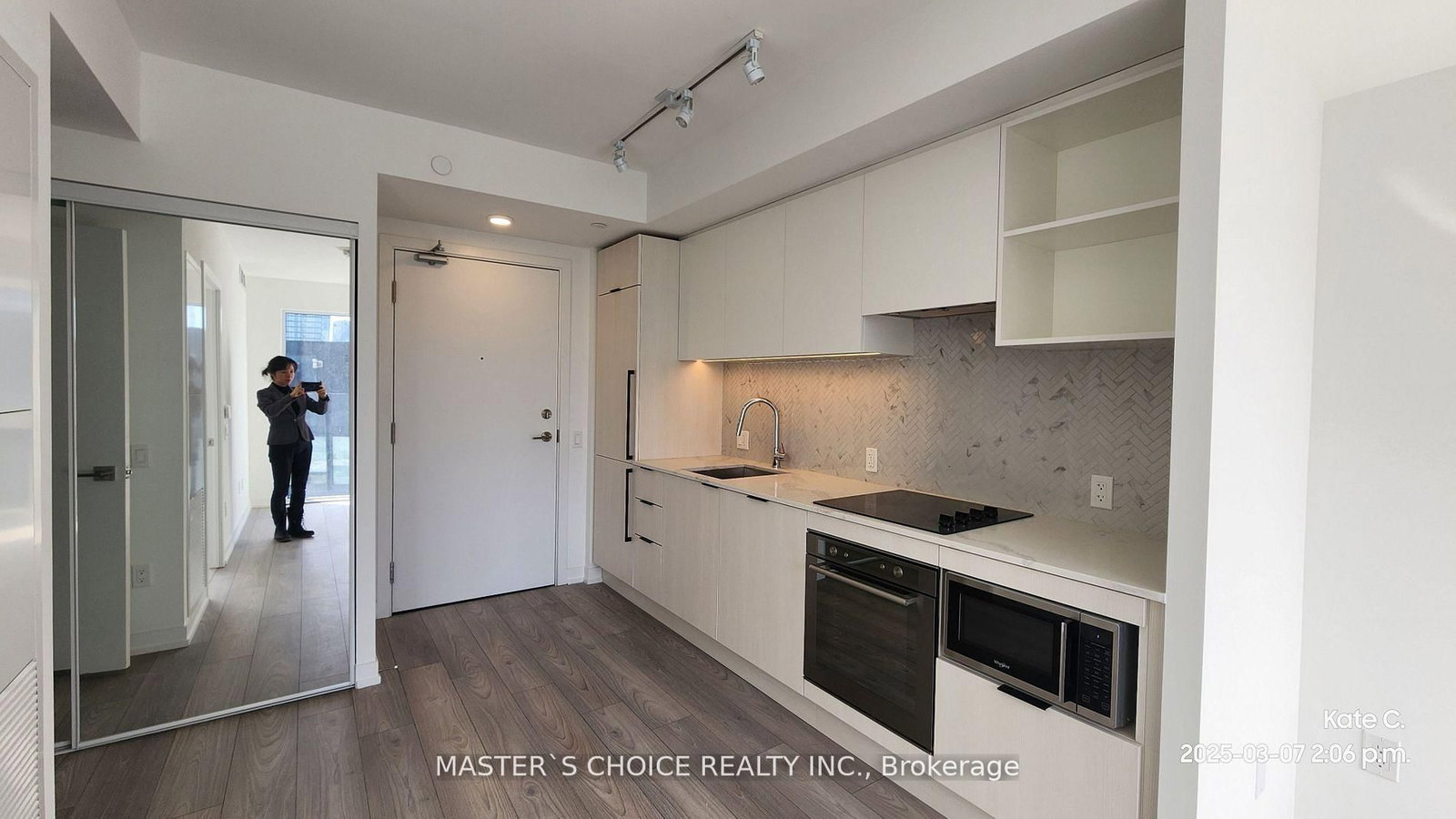 82 Dalhousie Street, Unit 3606 - Photo 2