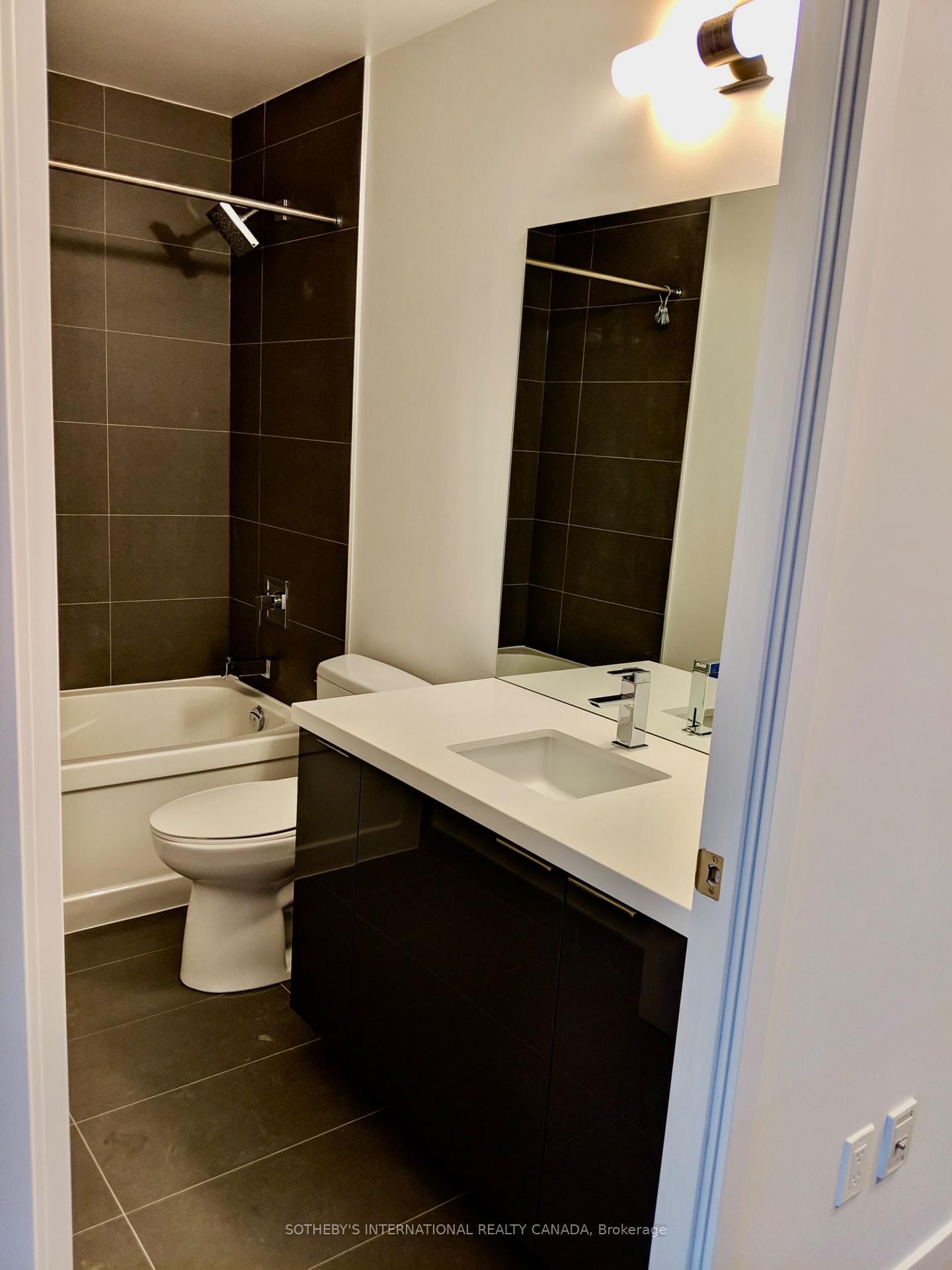 8 Eglinton Avenue E, Unit 1710 - Photo 10