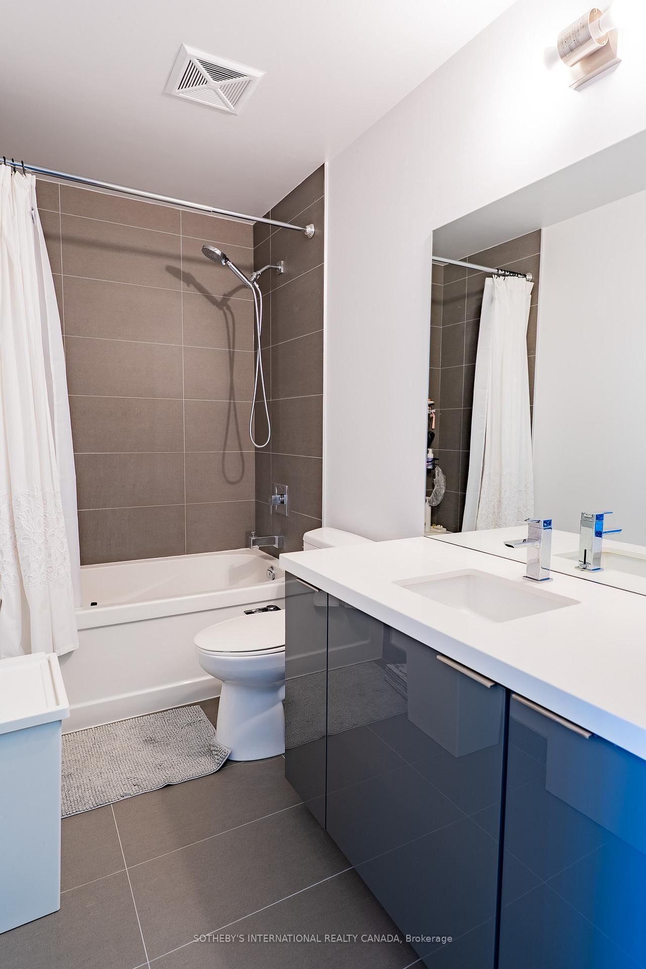 8 Eglinton Avenue E, Unit 1710 - Photo 20