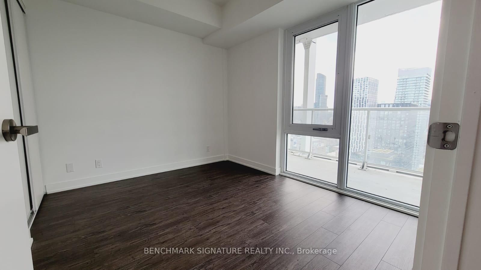88 Queen Street E, Unit 4512 - Photo 6