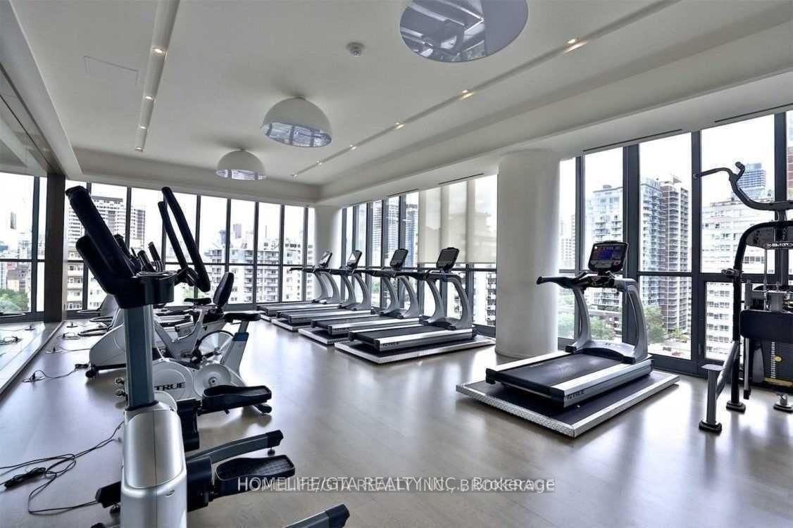 101 Charles Street E, Unit 2111 - Photo 31