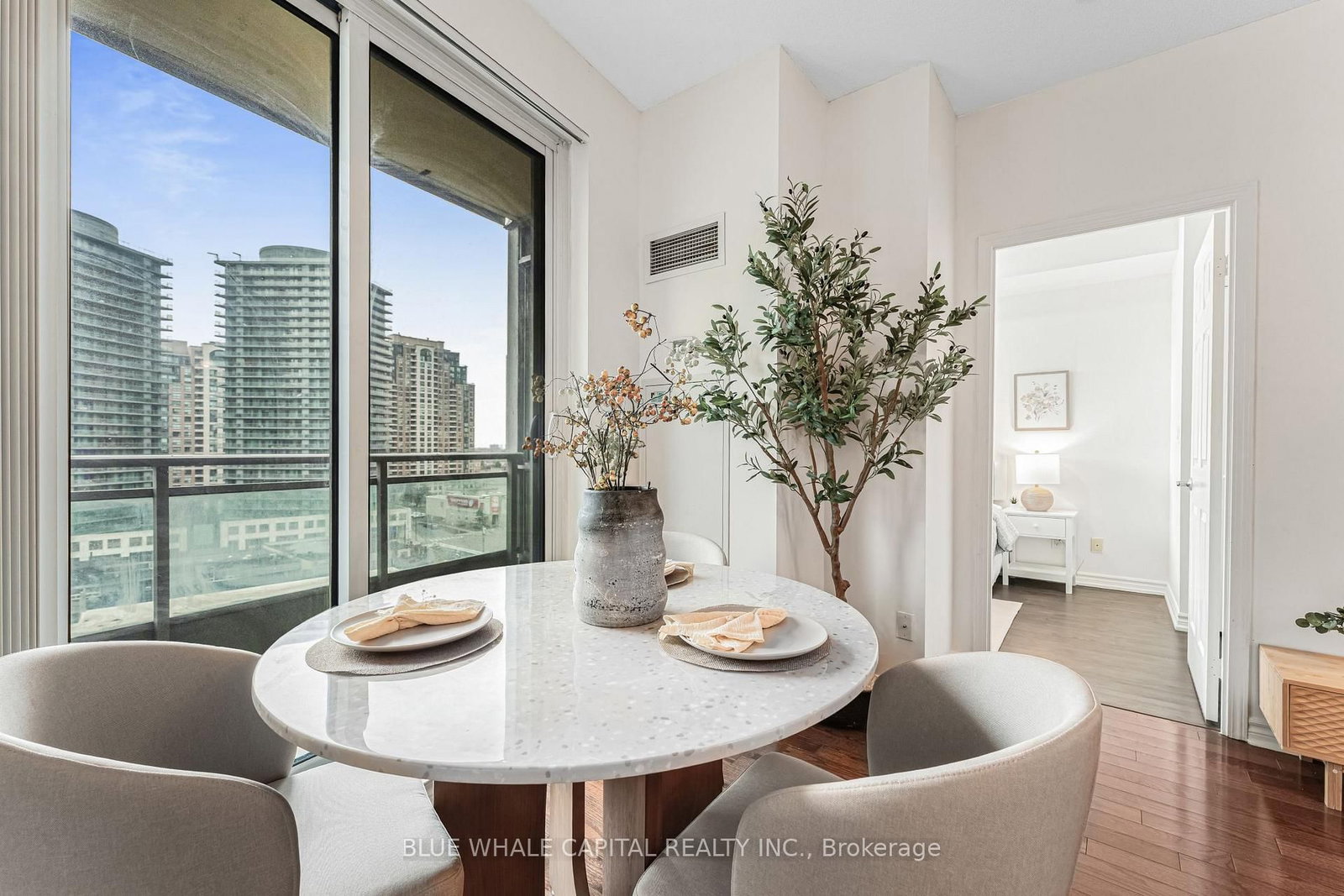 18 Holmes Avenue, Unit 907 - Photo 15